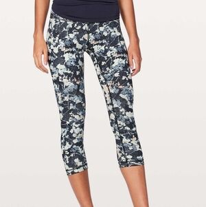 Lululemon Wunder Under Crop